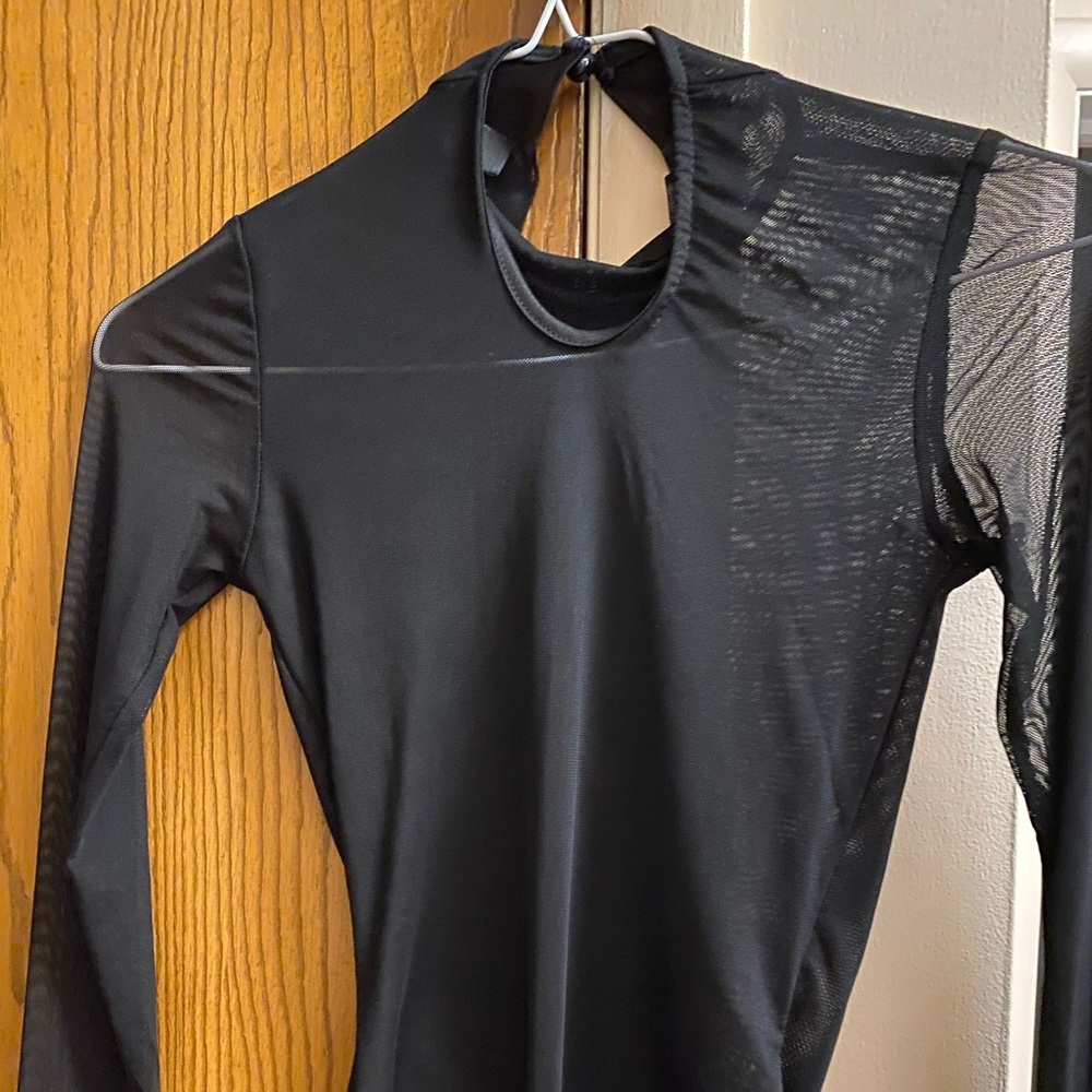 Mesh top - Picture 2 of 2